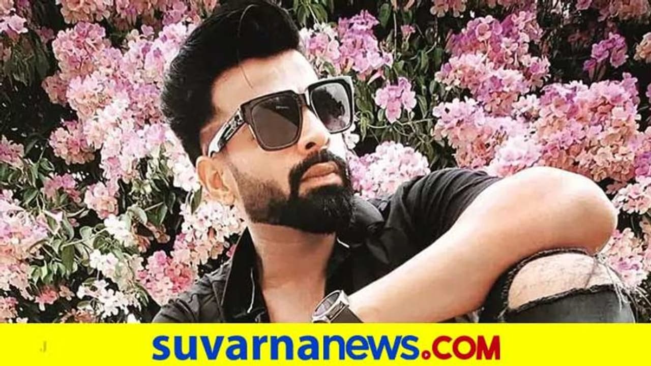 ಕೊರೋನಾ ಪಾಸಿಟಿವ್ ಎಂದು ಧಾರಾವಾಹಿಯಿಂದ ಹೊರ ನಡೆದ ನಟ ವಿನಯ್ ಗೌಡ! ಕೊರೋನಾ ಪಾಸಿಟಿವ್ ಎಂದು ಧಾರಾವಾಹಿಯಿಂದ ಹೊರ ನಡೆದ ನಟ ವಿನಯ್ ಗೌಡ!