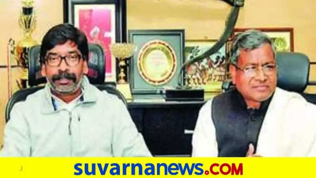 ವೈಫಲ್ಯ ಮುಚ್ಚಿಡಲು ಮೋದಿ ಮೇಲೆ ಆರೋಪ; ಸಿಎಂ ಸೊರೆನ್ ವಿರುದ್ಧ ಮಾಜಿ ಮುಖ್ಯಂತ್ರಿ ಗರಂ! ವೈಫಲ್ಯ ಮುಚ್ಚಿಡಲು ಮೋದಿ ಮೇಲೆ ಆರೋಪ; ಸಿಎಂ ಸೊರೆನ್ ವಿರುದ್ಧ ಮಾಜಿ ಮುಖ್ಯಂತ್ರಿ ಗರಂ!