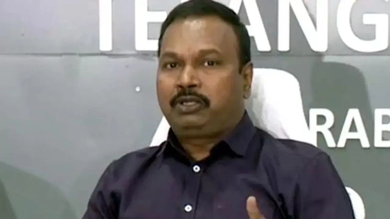 ఇబ్రహీంపట్నం ప్రభుత్వాసుపత్రిలో కు.ని. ఆపరేషన్లు చేసుకున్న నలుగురు మృతి: విచారణ చేస్తున్నామన్న డీహెచ్ ఇబ్రహీంపట్నం ప్రభుత్వాసుపత్రిలో కు.ని. ఆపరేషన్లు చేసుకున్న నలుగురు మృతి: విచారణ చేస్తున్నామన్న డీహెచ్