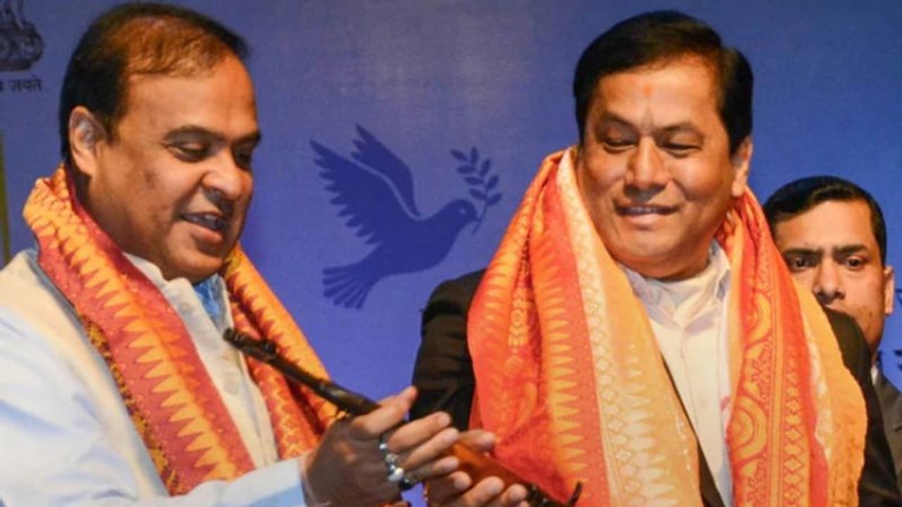 അസ്സം മുഖ്യമന്ത്രിക്കായി ചർച്ച ഇന്ന്, സമവായത്തിനായി നദ്ദ അമിത് ഷാ ഇടപെടൽ, സർബാനന്ദയും ഹിമാനന്ദയും ദില്ലിയിൽ അസ്സം മുഖ്യമന്ത്രിക്കായി ചർച്ച ഇന്ന്, സമവായത്തിനായി നദ്ദ അമിത് ഷാ ഇടപെടൽ, സർബാനന്ദയും ഹിമാനന്ദയും ദില്ലിയിൽ