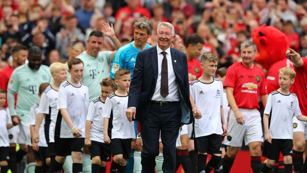 ഇതിഹാസ പരിശീലകന് അലക്സ് ഫെർഗ്യൂസന്റെ ജീവിതം ഇനി സ്ക്രീനില്; ട്രെയിലര് പുറത്ത് ഇതിഹാസ പരിശീലകന് അലക്സ് ഫെർഗ്യൂസന്റെ ജീവിതം ഇനി സ്ക്രീനില്; ട്രെയിലര് പുറത്ത്