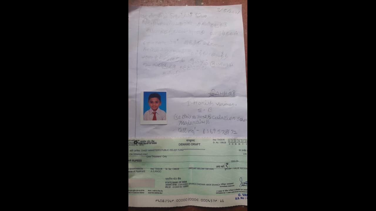 முதல்வர் ஸ்டாலினுக்கு 1000 ரூபாய் அனுப்பிவைத்த 2 ஆம் வகுப்பு மாணவன்.. கொரோனாவுக்கு பயன்படுத்த வேண்டுகோள்.. முதல்வர் ஸ்டாலினுக்கு 1000 ரூபாய் அனுப்பிவைத்த 2 ஆம் வகுப்பு மாணவன்.. கொரோனாவுக்கு பயன்படுத்த வேண்டுகோள்..