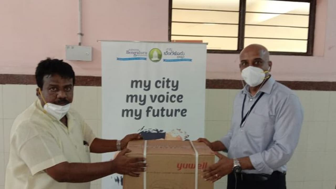 অক্সিজেন সঙ্কটে কোভিড আক্রান্তরা, ফের মানবিক উদ্যোগ নাম্মা বেঙ্গালুরু ফাউন্ডেশনের অক্সিজেন সঙ্কটে কোভিড আক্রান্তরা, ফের মানবিক উদ্যোগ নাম্মা বেঙ্গালুরু ফাউন্ডেশনের