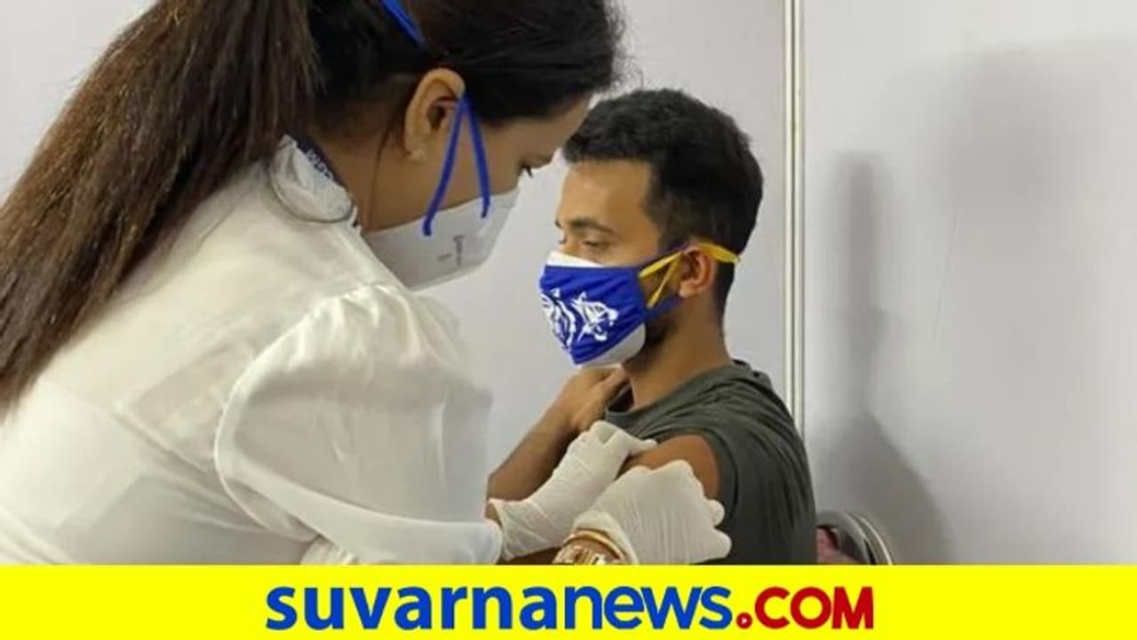 ಕೋವಿಡ್ ಲಸಿಕೆ ಪಡೆದ ಟೀಂ ಇಂಡಿಯಾ ಕ್ರಿಕೆಟಿಗ ಅಜಿಂಕ್ಯ ರಹಾನೆ ಕೋವಿಡ್ ಲಸಿಕೆ ಪಡೆದ ಟೀಂ ಇಂಡಿಯಾ ಕ್ರಿಕೆಟಿಗ ಅಜಿಂಕ್ಯ ರಹಾನೆ