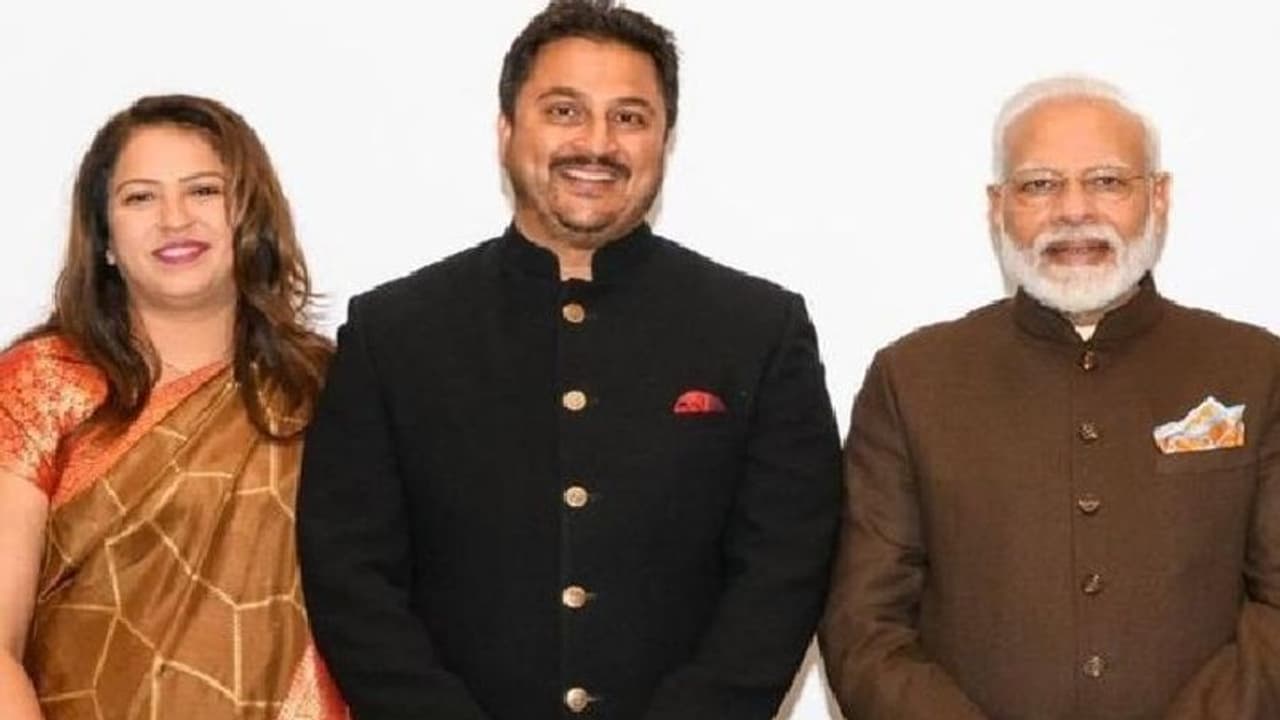 इंदौर के लिए विदेश के बिजनेसमैन ने दान किए 75 लाख, संकट की इस घड़ी में बने मसीहा इंदौर के लिए विदेश के बिजनेसमैन ने दान किए 75 लाख, संकट की इस घड़ी में बने मसीहा