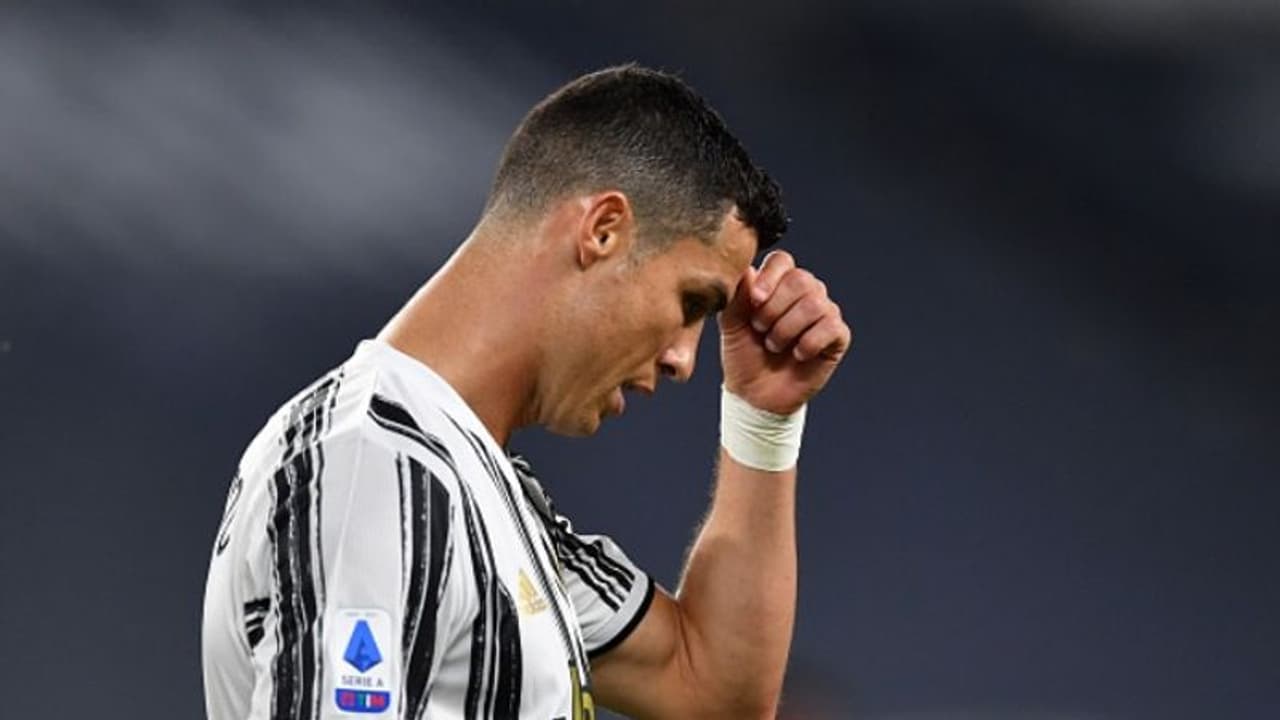 സീരി എ: മലര്ത്തിയടിച്ച് എ സി മിലാന്; യുവന്റസിന്റെ ചാമ്പ്യൻസ് ലീഗ് പ്രതീക്ഷകൾ ത്രിശങ്കുവില് സീരി എ: മലര്ത്തിയടിച്ച് എ സി മിലാന്; യുവന്റസിന്റെ ചാമ്പ്യൻസ് ലീഗ് പ്രതീക്ഷകൾ ത്രിശങ്കുവില്