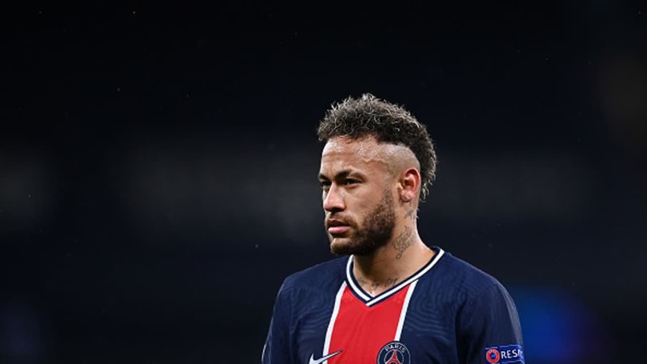 ലിലിയോ പിഎസ്ജിയോ; ചാമ്പ്യന്മാരെ കാത്ത് ഫ്രഞ്ച് ലീഗ് ലിലിയോ പിഎസ്ജിയോ; ചാമ്പ്യന്മാരെ കാത്ത് ഫ്രഞ്ച് ലീഗ്