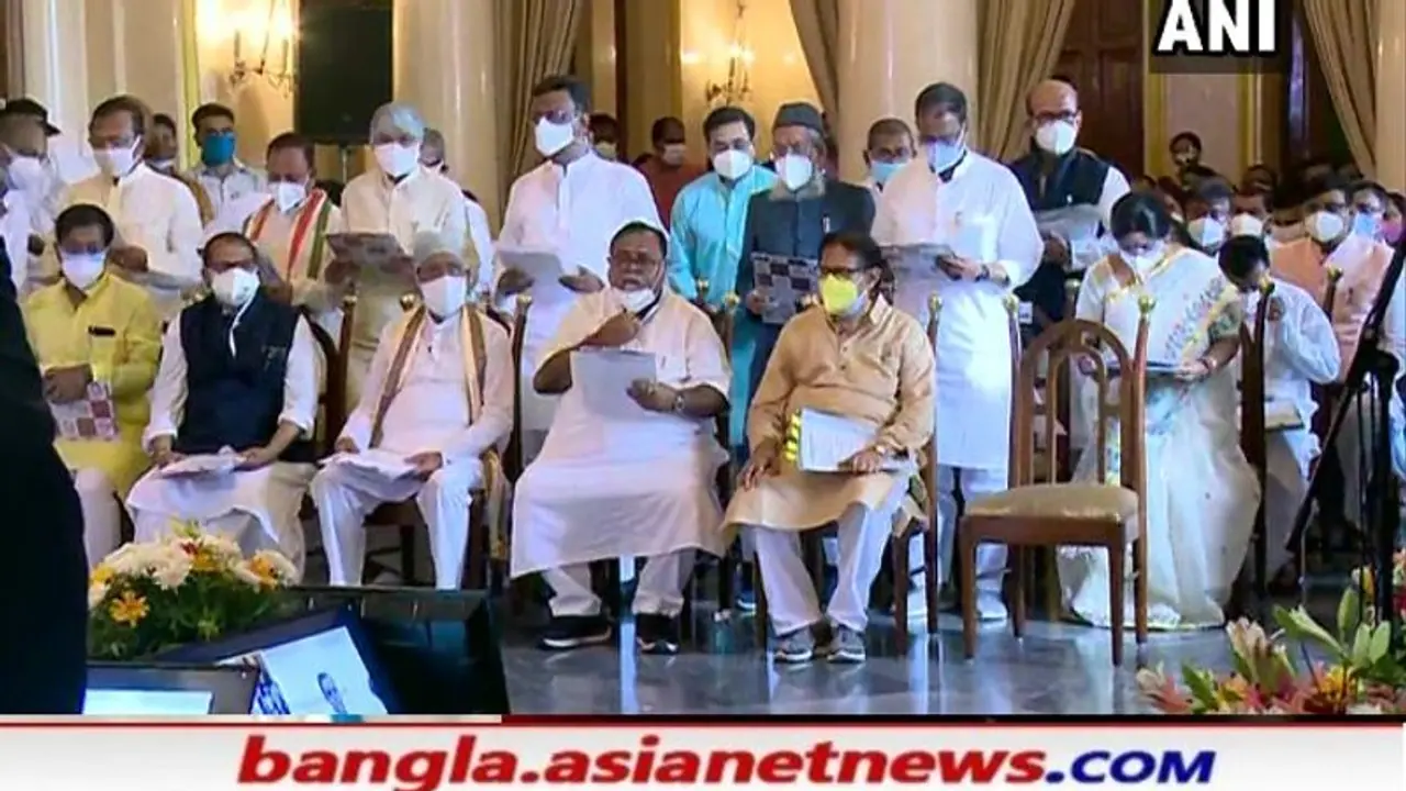West Bengal: CM Mamata Banerjee expands Cabinet, 43 TMC leaders sworn in as ministers West Bengal: CM Mamata Banerjee expands Cabinet, 43 TMC leaders sworn in as ministers
