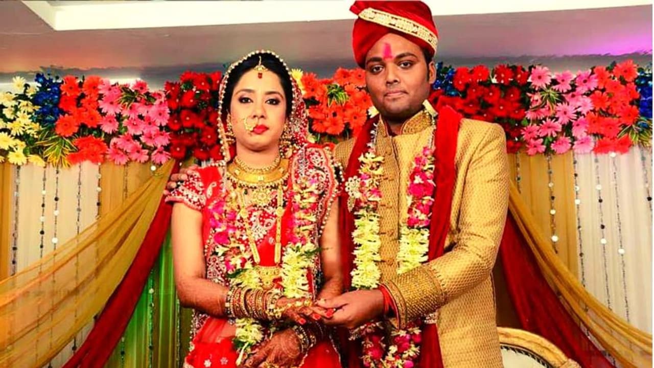 कोरोना से संक्रमित पति की मौत, पत्नी ने बताया इलाज के दौरान मेरे साथ अस्पताल में होती थी छेड़खानी कोरोना से संक्रमित पति की मौत, पत्नी ने बताया इलाज के दौरान मेरे साथ अस्पताल में होती थी छेड़खानी