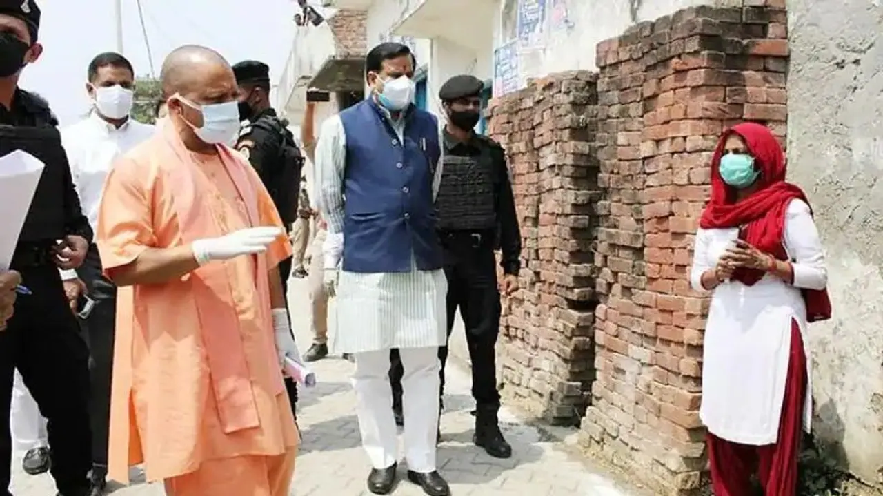 Uttar Pradesh: Oxygen monitoring system allows officials to track oxygen tankers