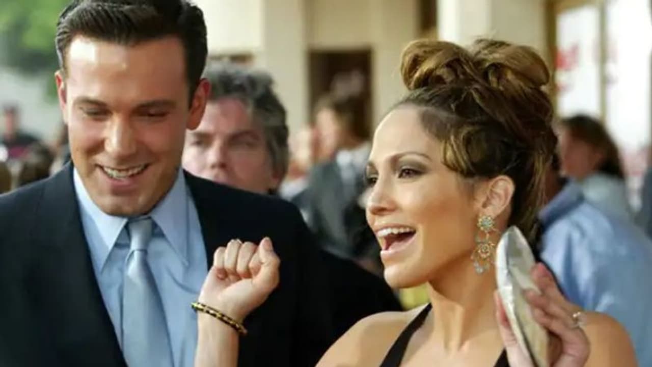 പതിനേഴ് വര്ഷങ്ങള്ക്ക് ശേഷം ജെന്നിഫറും ബെന്നും ഒന്നിക്കുന്നു! പതിനേഴ് വര്ഷങ്ങള്ക്ക് ശേഷം ജെന്നിഫറും ബെന്നും ഒന്നിക്കുന്നു!