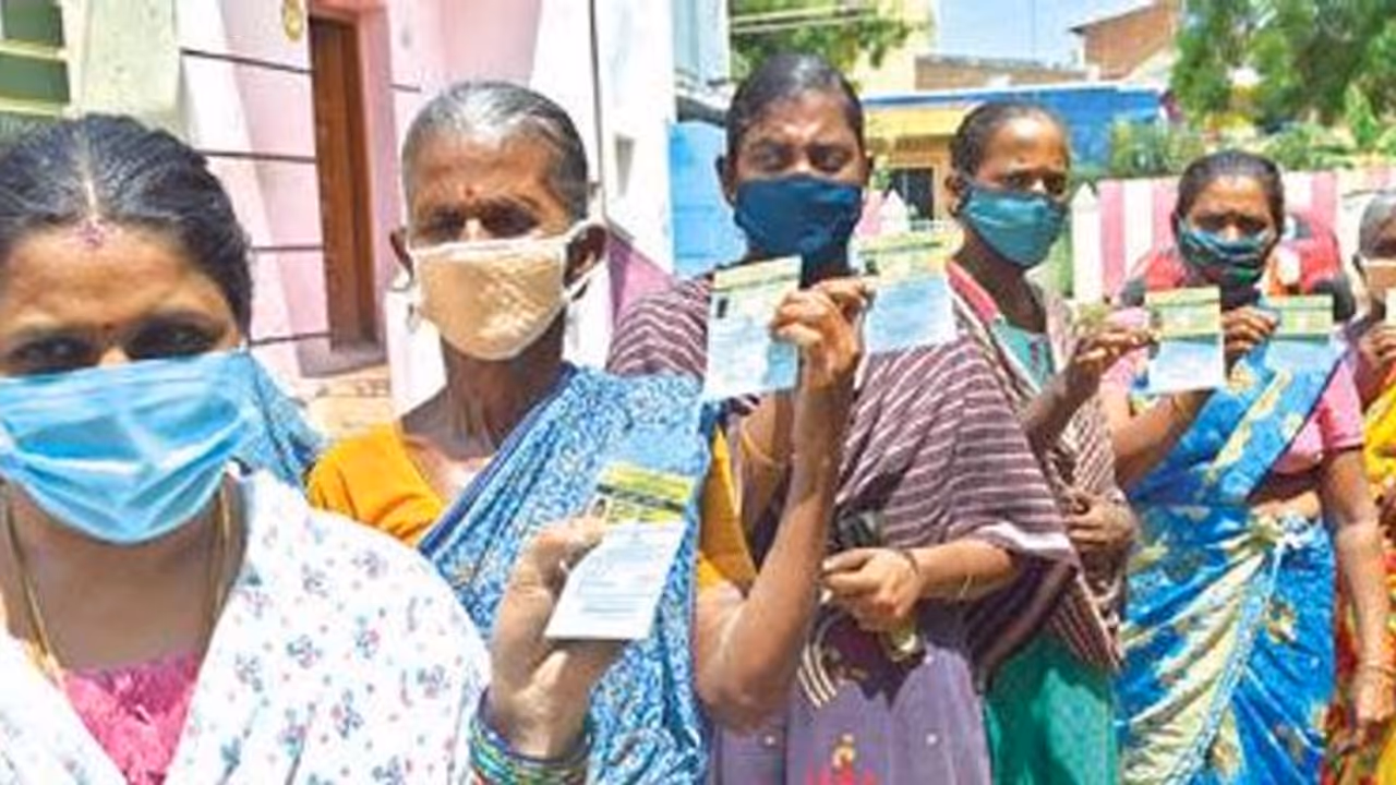 ரேஷன் கார்டுதாரர்களுக்கு 'குட் நியூஸ்'... தமிழக அரசு வெளியிட்ட அதிரடி அறிவிப்பு !