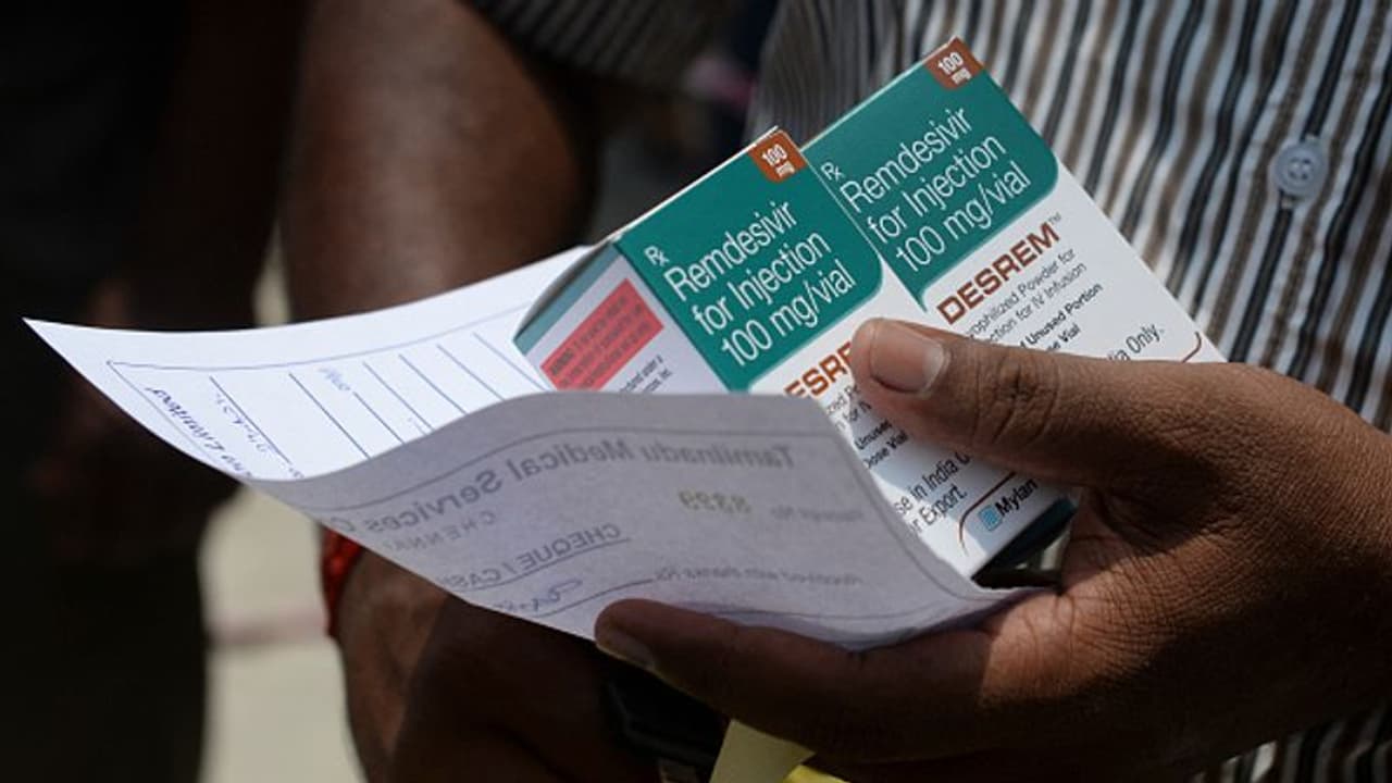 #BREAKING பொதுமக்களுக்கு குட்நியூஸ்.. தமிழகத்தில் தனியார் மருத்துவமனைகளிலும் ரெம்டெசிவிர் மருந்து விநியோகம்.! #BREAKING பொதுமக்களுக்கு குட்நியூஸ்.. தமிழகத்தில் தனியார் மருத்துவமனைகளிலும் ரெம்டெசிவிர் மருந்து விநியோகம்.!
