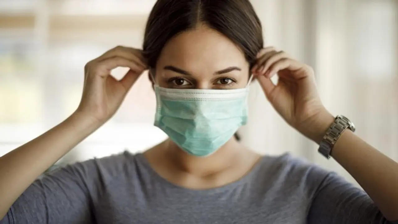 Mask Fashion: ಮೆಡಿಕಲ್ ಮಾಸ್ಕ್ ಧರಿಸೋರೇ ಹೆಚ್ಚು ಆಕರ್ಷಕವಂತೆ!