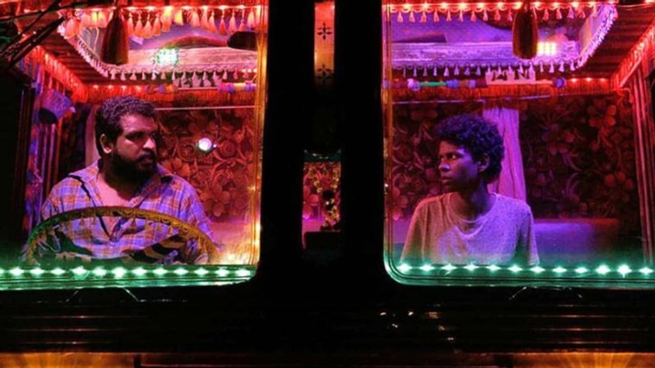 ലോറി ഡ്രൈവര് ആയി ദിലീഷ് പോത്തന്, ഒപ്പം ചേതന് ജയലാല്; 'മിഡ്നൈറ്റ് റണ്' ട്രെയ്ലര് ലോറി ഡ്രൈവര് ആയി ദിലീഷ് പോത്തന്, ഒപ്പം ചേതന് ജയലാല്; 'മിഡ്നൈറ്റ് റണ്' ട്രെയ്ലര്