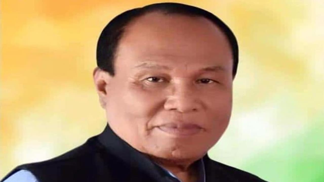 कोरोना से मणिपुर बीजेपी के प्रदेश अध्यक्ष का निधन, इंफाल के अस्पताल में चल रहा था इलाज कोरोना से मणिपुर बीजेपी के प्रदेश अध्यक्ष का निधन, इंफाल के अस्पताल में चल रहा था इलाज