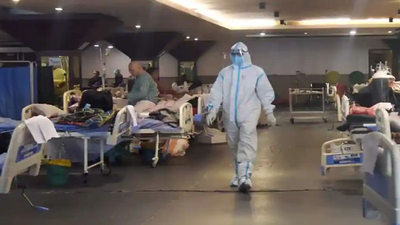 బ్లాక్ ఫంగస్ డేంజర్ బెల్స్ : ఉత్తరప్రదేశ్ లో ఒకేసారి 73 కేసులు..వారణాసిలోనే ఎక్కువ..