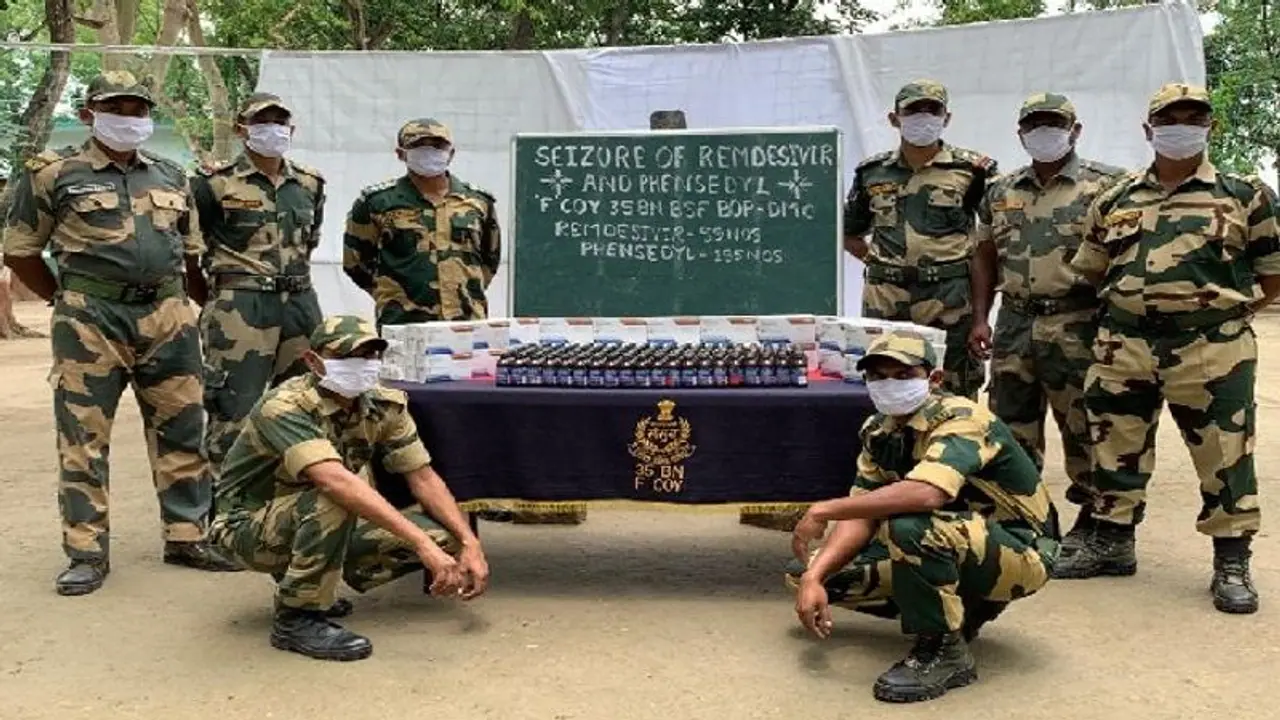 কলকাতার পর মুর্শিদাবাদ, বিএসএফের হাতে বাজেয়াপ্ত বিপুল পরিমাণ রেমডিসিভির কলকাতার পর মুর্শিদাবাদ, বিএসএফের হাতে বাজেয়াপ্ত বিপুল পরিমাণ রেমডিসিভির