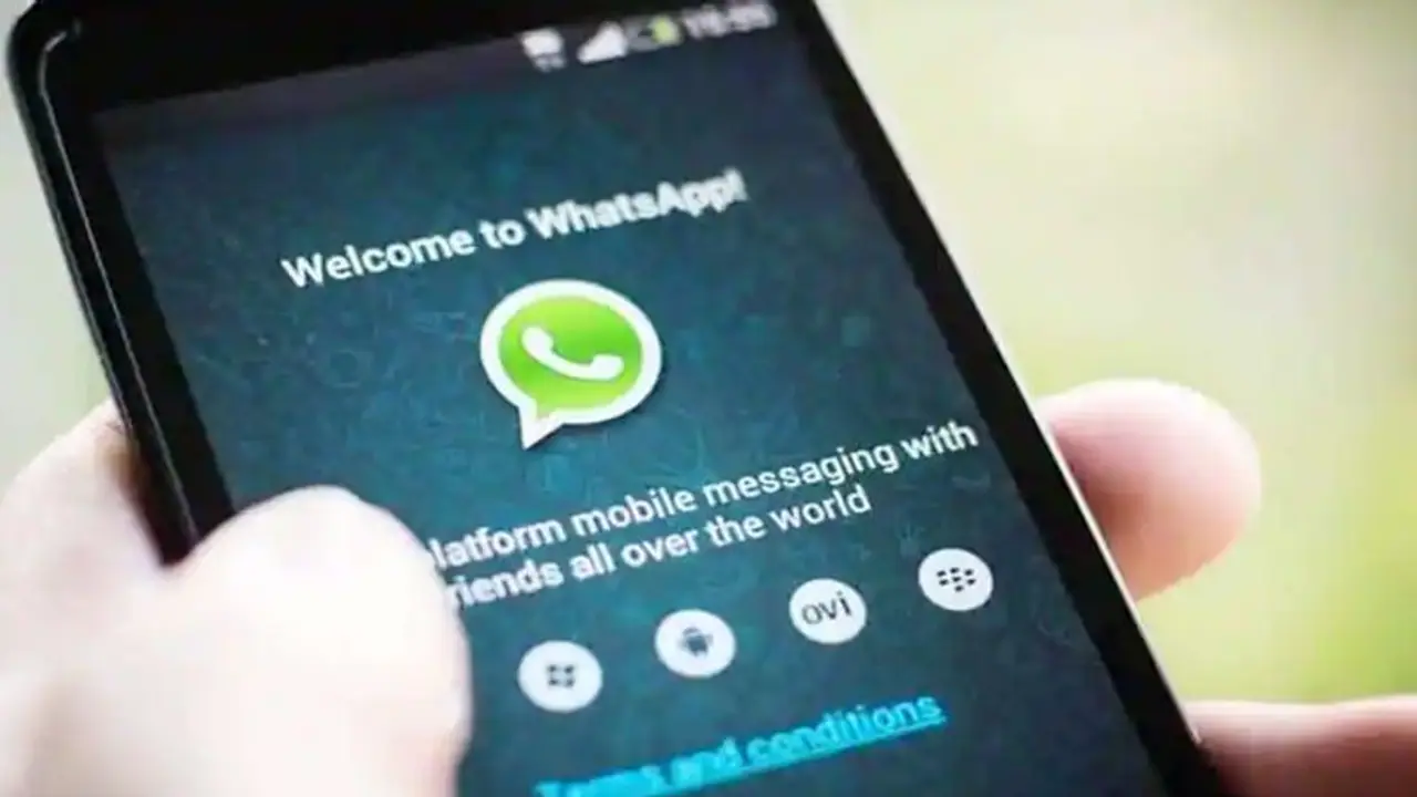 Explained: The war between WhatsApp and Indian government Explained: The war between WhatsApp and Indian government