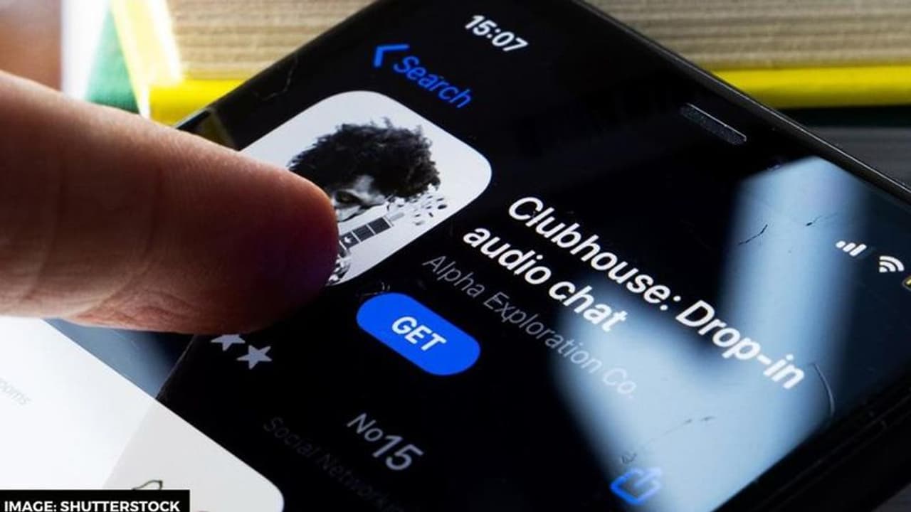 ക്ലബ്ഹൗസില് കയറിയവര് ശ്രദ്ധിക്കുക, നിങ്ങളെ കാത്തിരിക്കുന്നത് 'ക്ലബ് ഹൗസ് ഫ്രോഡുകളും' ക്ലബ്ഹൗസില് കയറിയവര് ശ്രദ്ധിക്കുക, നിങ്ങളെ കാത്തിരിക്കുന്നത് 'ക്ലബ് ഹൗസ് ഫ്രോഡുകളും'