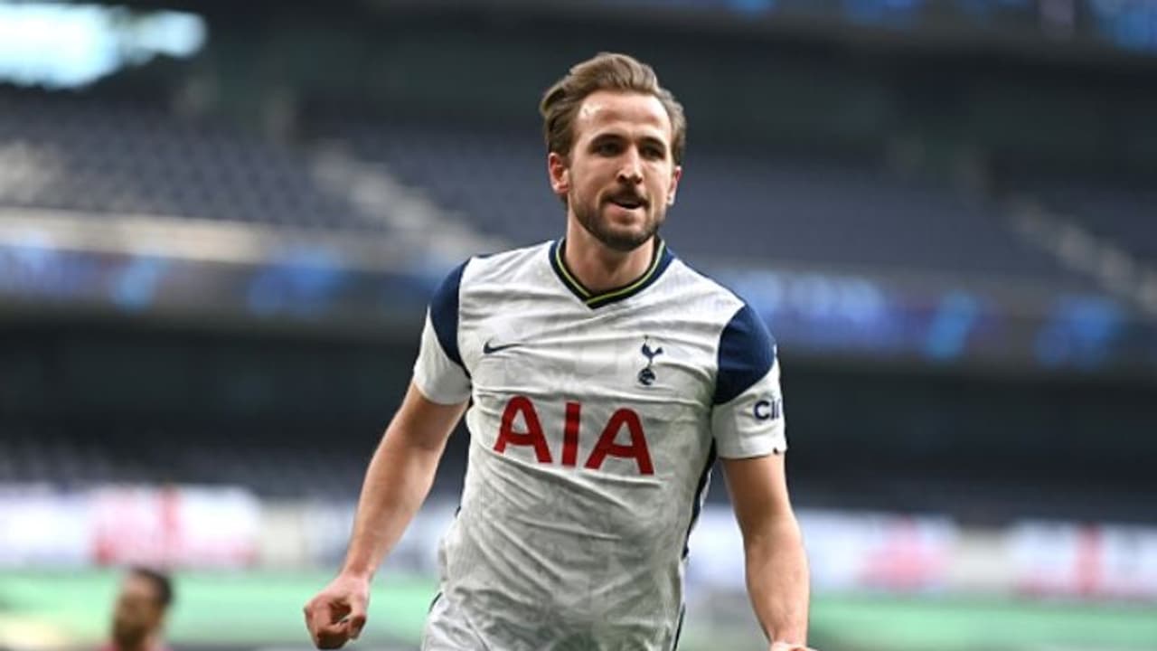 Bayern Munich and Tottenham agree on £95 Million transfer deal for Harry Kane Bayern Munich and Tottenham agree on £95 Million transfer deal for Harry Kane