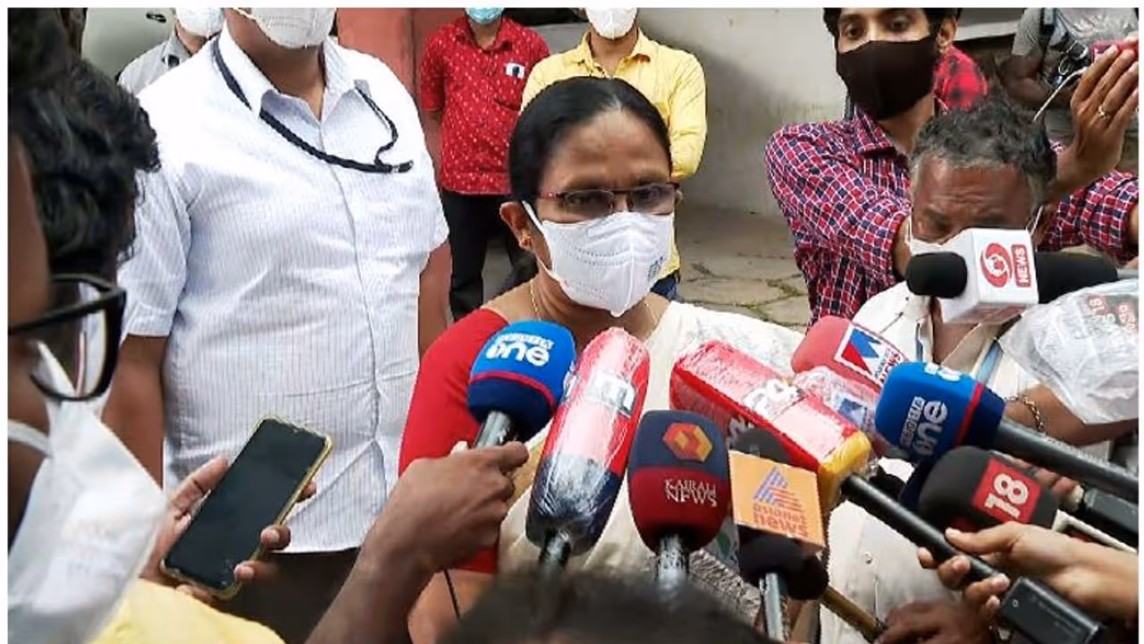 'മൂന്നിരട്ടി വിലകൊടുത്ത് പിപിഇ കിറ്റുകൾ വാങ്ങിയത് മുഖ്യമന്ത്രിയുടെ നിർദ്ദേശപ്രകാരം'; വിശദീകരണവുമായി കെ കെ ശൈലജ 'മൂന്നിരട്ടി വിലകൊടുത്ത് പിപിഇ കിറ്റുകൾ വാങ്ങിയത് മുഖ്യമന്ത്രിയുടെ നിർദ്ദേശപ്രകാരം'; വിശദീകരണവുമായി കെ കെ ശൈലജ