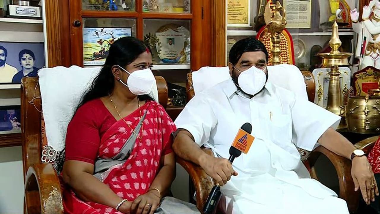 വകുപ്പ് ഏതായാലും ഭരണം നന്നാകുമെന്ന് ഉറപ്പുണ്ടെന്ന് വിഎൻ വാസവൻ; വലിയ സന്തോഷം എന്ന് കുടുംബം വകുപ്പ് ഏതായാലും ഭരണം നന്നാകുമെന്ന് ഉറപ്പുണ്ടെന്ന് വിഎൻ വാസവൻ; വലിയ സന്തോഷം എന്ന് കുടുംബം