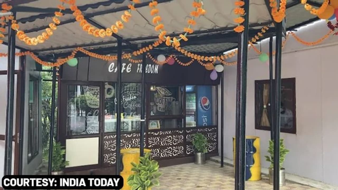 Indian Army opens cafeteria in Uri Indian Army opens cafeteria in Uri