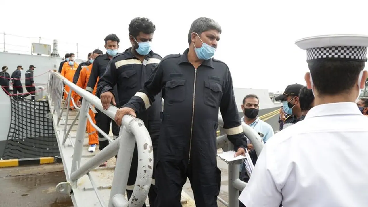 Cyclone Tauktae: 22 dead, 186 rescued, 53 still missing from Barage P305 Cyclone Tauktae: 22 dead, 186 rescued, 53 still missing from Barage P305