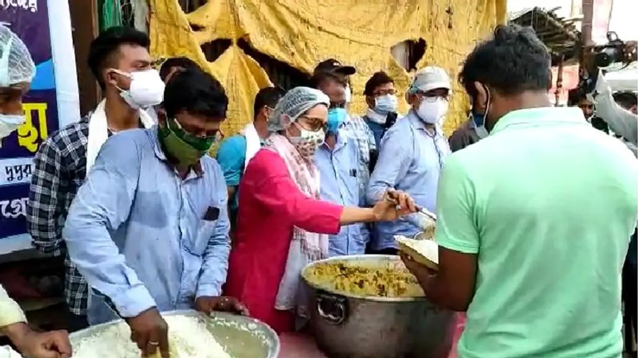 বিধায়ক জুন মালিয়ার উদ্যোগে প্রতিদিন খাবার যাচ্ছে করোনা আক্রান্তদের বাড়িতে
