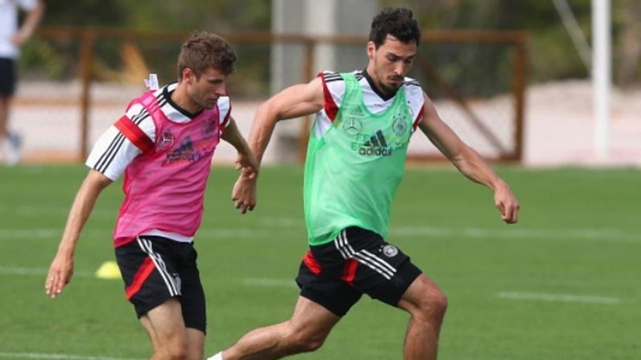 യൂറോ കപ്പ്: ജര്മനി സ്ക്വാഡ് പ്രഖ്യാപിച്ചു; മുള്ളറും ഹമ്മല്സും തിരിച്ചെത്തി യൂറോ കപ്പ്: ജര്മനി സ്ക്വാഡ് പ്രഖ്യാപിച്ചു; മുള്ളറും ഹമ്മല്സും തിരിച്ചെത്തി