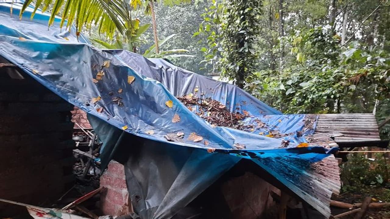 ಕೊಪ್ಪಳ: ಬಿದ್ದಿದ್ದು 150 ಮನೆ, ಪರಿಹಾರ ಸಿಕ್ಕಿದ್ದು 1ಕ್ಕೆ ಮಾತ್ರ..!