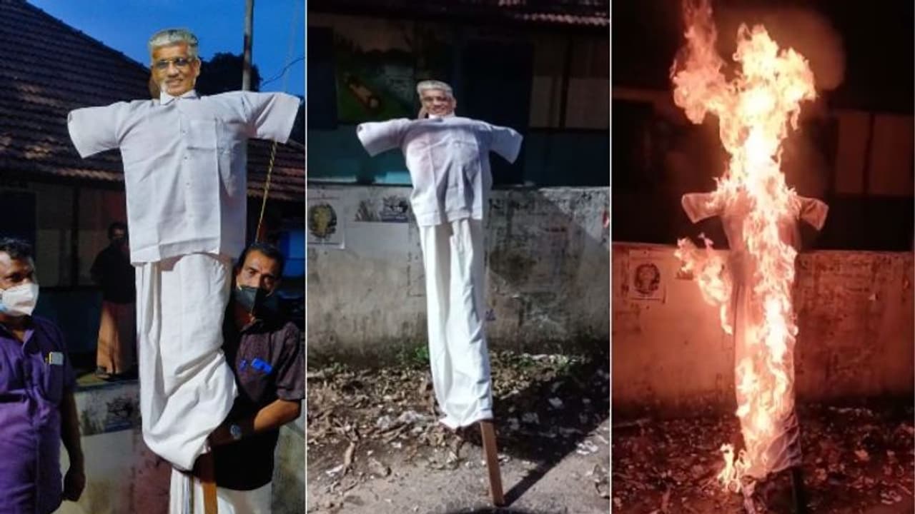 എൻഎസ്എസ് അംഗങ്ങൾ ജനറൽ സെക്രട്ടറി സുകുമാരൻ നായരുടെ കോലം കത്തിച്ചു എൻഎസ്എസ് അംഗങ്ങൾ ജനറൽ സെക്രട്ടറി സുകുമാരൻ നായരുടെ കോലം കത്തിച്ചു