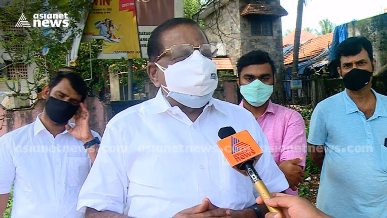 'സമസ്ത മേഖലയിലും മാറ്റം അനിവാര്യം, കോൺഗ്രസിൻ്റെ അടിത്തറ തകർത്തത് ഗ്രൂപ്പ് രാഷ്ട്രീയം'; തുറന്നടിച്ച് ഉണ്ണിത്താൻ 'സമസ്ത മേഖലയിലും മാറ്റം അനിവാര്യം, കോൺഗ്രസിൻ്റെ അടിത്തറ തകർത്തത് ഗ്രൂപ്പ് രാഷ്ട്രീയം'; തുറന്നടിച്ച് ഉണ്ണിത്താൻ