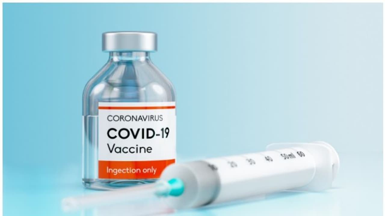 वैक्सीनेशन की नई गाइडलाइन जारीः प्राइवेट या सरकारी आफिस कर्मचारियों के लिए खरीद सकेंगे वैक्सीन वैक्सीनेशन की नई गाइडलाइन जारीः प्राइवेट या सरकारी आफिस कर्मचारियों के लिए खरीद सकेंगे वैक्सीन