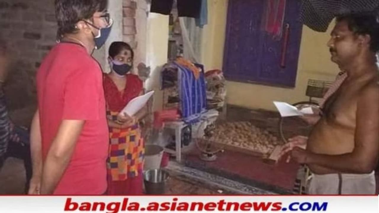 'আমরা অভিভূত', কোভিডে আনাজ ওষুধের ডাক পড়লেই হাজির চাটার্ড অ্যাকাউন্টেন্ট ইঞ্জিনিয়ার 'আমরা অভিভূত', কোভিডে আনাজ ওষুধের ডাক পড়লেই হাজির চাটার্ড অ্যাকাউন্টেন্ট ইঞ্জিনিয়ার