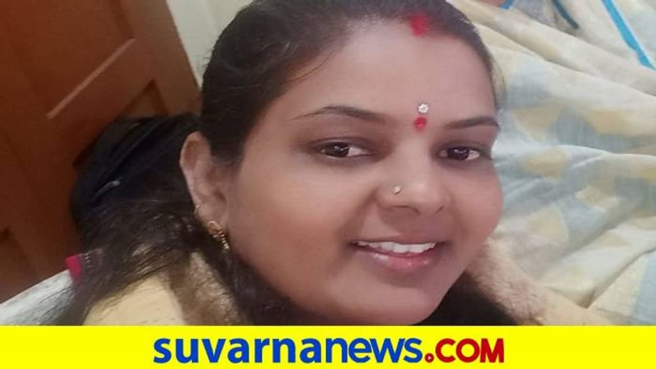 ಬೆಳಗಾವಿ: ಬೈಎಲೆಕ್ಷನ್ನಲ್ಲಿ ಕರ್ತವ್ಯ ನಿರ್ವಹಿಸಿದ್ದ ಮತ್ತೋರ್ವ ಶಿಕ್ಷಕಿ ಕೋವಿಡ್ ಬಲಿ ಬೆಳಗಾವಿ: ಬೈಎಲೆಕ್ಷನ್ನಲ್ಲಿ ಕರ್ತವ್ಯ ನಿರ್ವಹಿಸಿದ್ದ ಮತ್ತೋರ್ವ ಶಿಕ್ಷಕಿ ಕೋವಿಡ್ ಬಲಿ