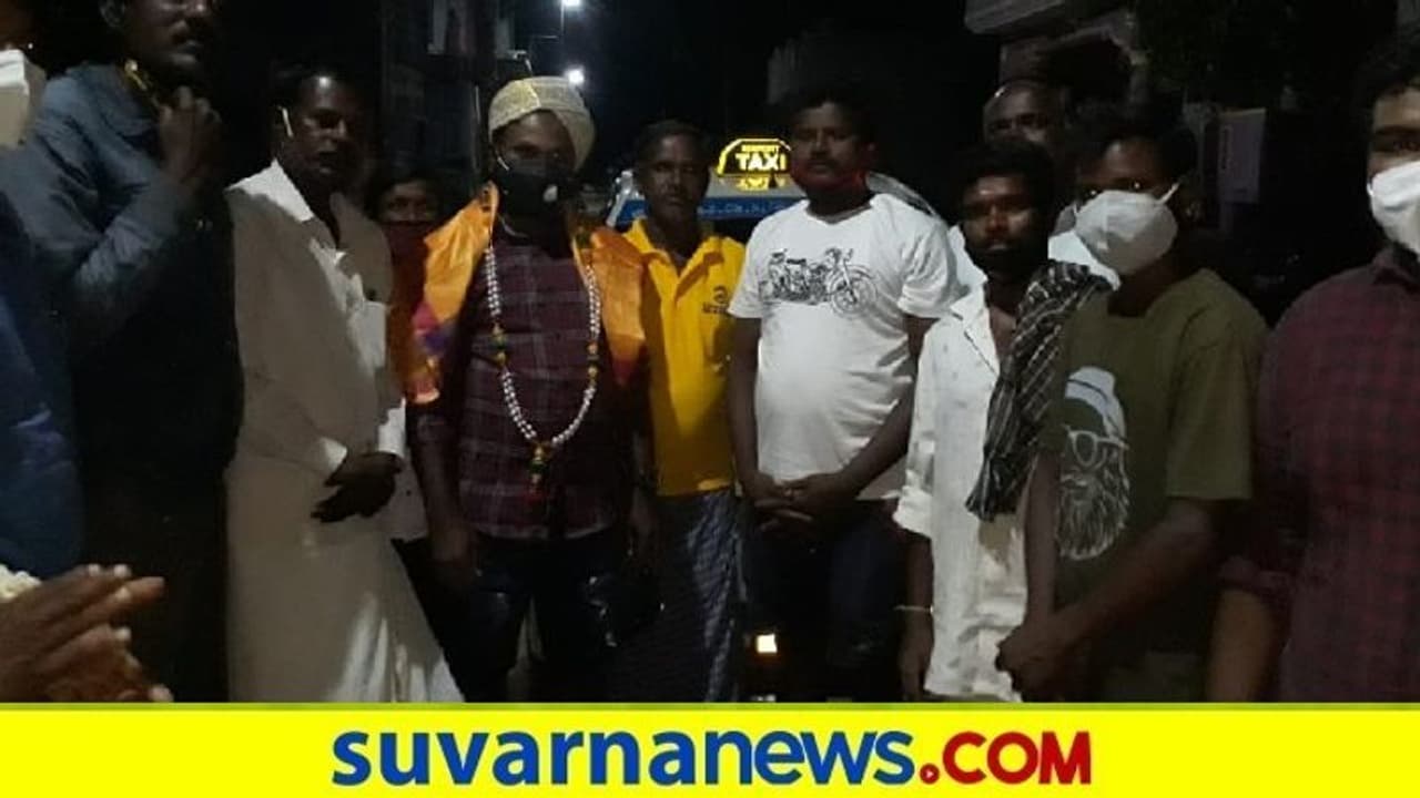 ಕ್ಯಾನ್ಸರ್ ಪೀಡಿತ ಬಾಲಕಿಯನ್ನು ಮನೆ ತಲುಪಿಸಿ ಮಾನವೀಯತೆ ಮೆರೆದ ಚಾಲಕ ಕ್ಯಾನ್ಸರ್ ಪೀಡಿತ ಬಾಲಕಿಯನ್ನು ಮನೆ ತಲುಪಿಸಿ ಮಾನವೀಯತೆ ಮೆರೆದ ಚಾಲಕ