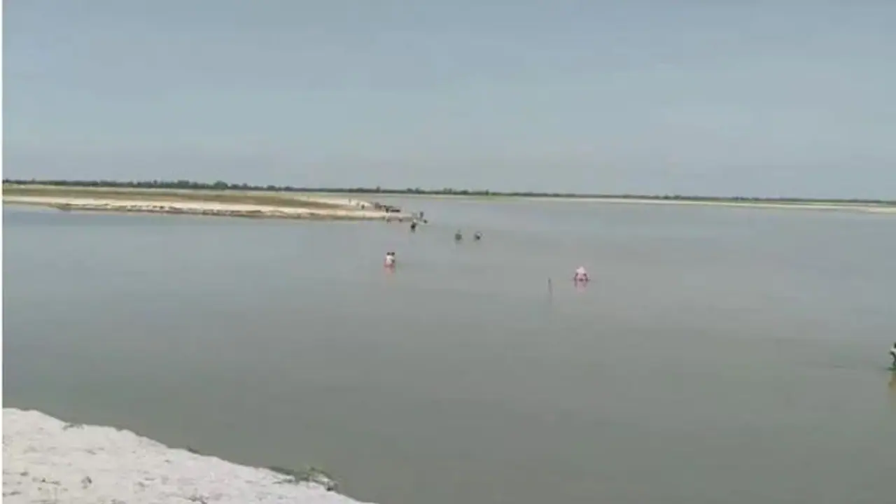 మెదక్ జిల్లాలో విషాదం... కడుపున పుట్టిన ఇద్దరు బిడ్డలతో కన్నతల్లి ఆత్మహత్య