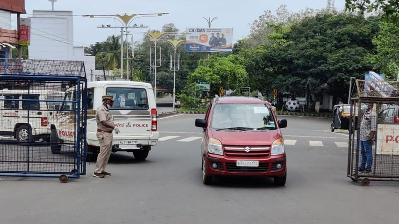 മലപ്പുറത്ത് ട്രിപ്പിൾ ലോക്ക്ഡൗൺ എഫക്ട്; കൊവിഡ് കേസുകൾ കുറയുന്നു, ഇന്ന് ടിപിആർ 16.8 % മാത്രം, 4212 പുതിയ രോഗികൾ