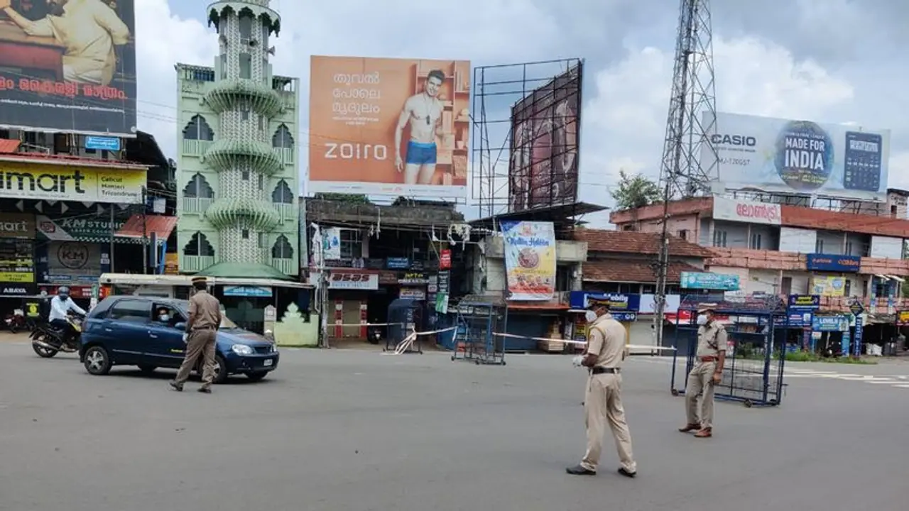 తిని కూర్చుంటే, అరగడం లేదు.. అందుకే రోడ్డు మీదికి : లాక్ డౌన్ ఉల్లంఘన తిని కూర్చుంటే, అరగడం లేదు.. అందుకే రోడ్డు మీదికి : లాక్ డౌన్ ఉల్లంఘన