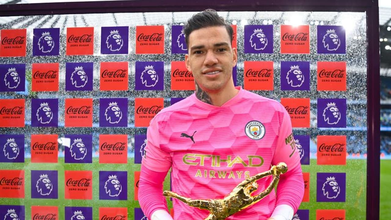 Manchester City's Ederson faces one month absence ahead of crucial Arsenal clash Manchester City's Ederson faces one month absence ahead of crucial Arsenal clash