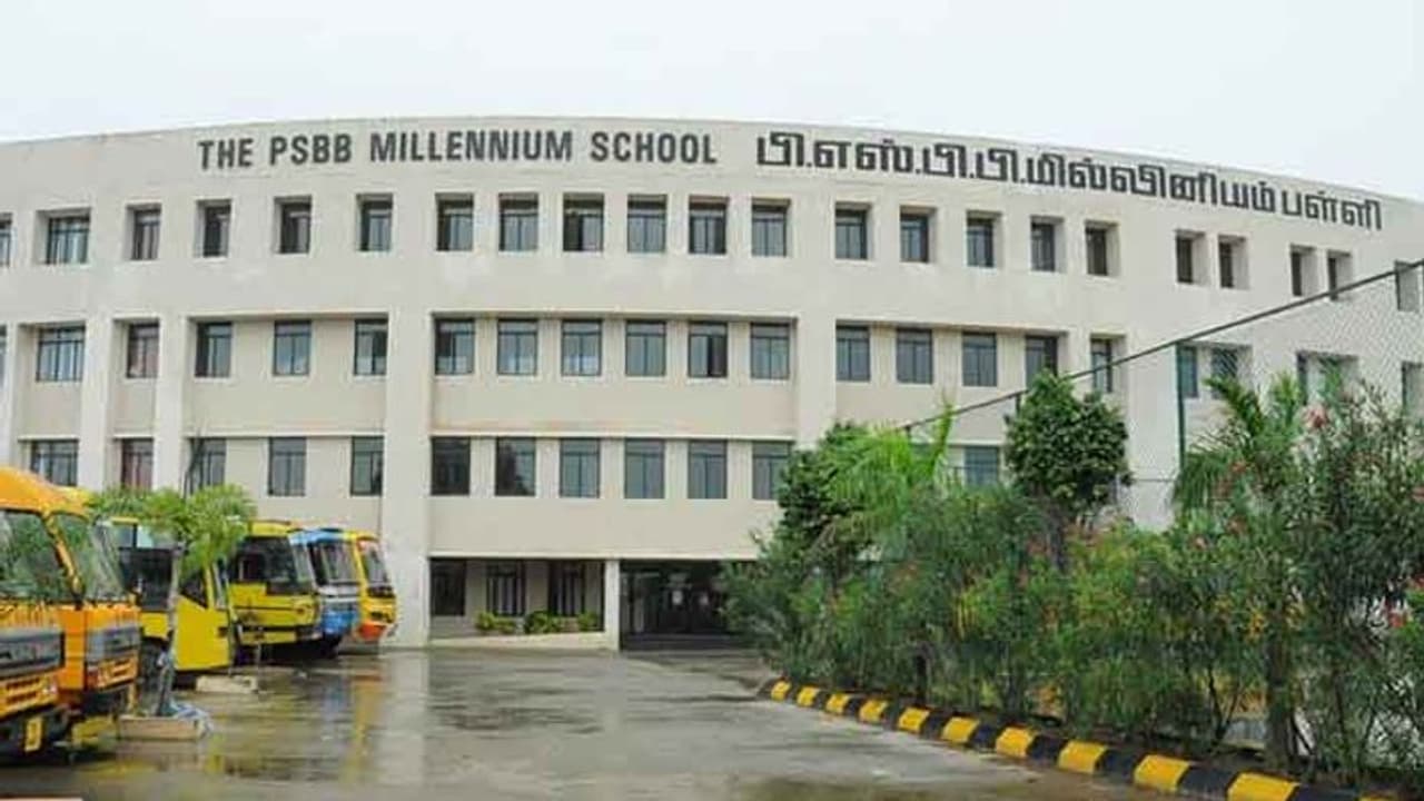 பத்ம சேஷாத்ரி பால பவன் பள்ளியின் நிலை இனி என்னவாகுமோ..? காப்பாற்ற ஆள் இல்லையோ..! பத்ம சேஷாத்ரி பால பவன் பள்ளியின் நிலை இனி என்னவாகுமோ..? காப்பாற்ற ஆள் இல்லையோ..!