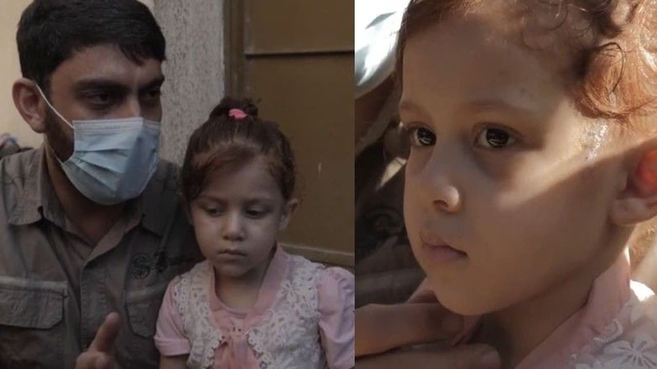 മൂന്ന് സഹോദരങ്ങളും അമ്മയും കണ്മുന്നില് മരിച്ചു; ഗാസയിലെ ഈ പെണ്കുട്ടി ഇപ്പോള് മിണ്ടാറില്ല! മൂന്ന് സഹോദരങ്ങളും അമ്മയും കണ്മുന്നില് മരിച്ചു; ഗാസയിലെ ഈ പെണ്കുട്ടി ഇപ്പോള് മിണ്ടാറില്ല!