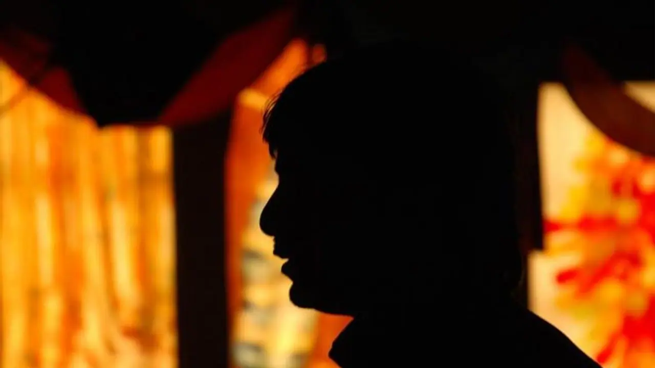 சினிமா வாய்ப்பு பெற்று தருவதாக PSBB பள்ளி மாணவிகளிடம் பாலியல் சீண்டல்..? பகீர் தகவல்! சினிமா வாய்ப்பு பெற்று தருவதாக PSBB பள்ளி மாணவிகளிடம் பாலியல் சீண்டல்..? பகீர் தகவல்!