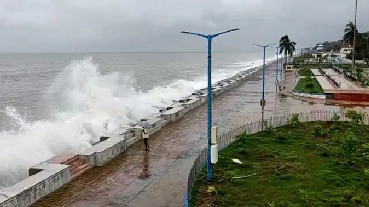 এক সুতোয় গাঁথা পড়ল দিঘা,তাজপুর,মন্দারমণি, শঙ্করপুর, নতুন মেরিন ড্রাইভের আকর্ষণে পর্যকটদের ঢল দিঘায়