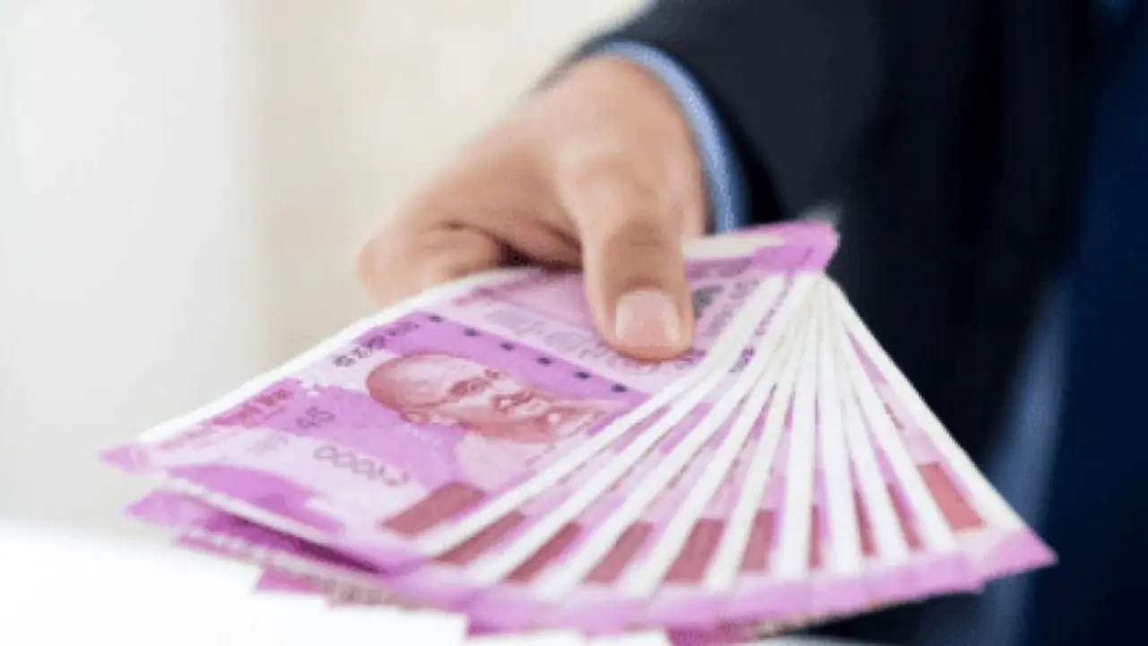 കുറഞ്ഞ സമയത്തിനുള്ളിൽ കൂടുതൽ പണം, അറിഞ്ഞുവെയ്ക്കാം ചില പോസ്റ്റ് ഓഫീസ് നിക്ഷേപ പദ്ധതികൾ