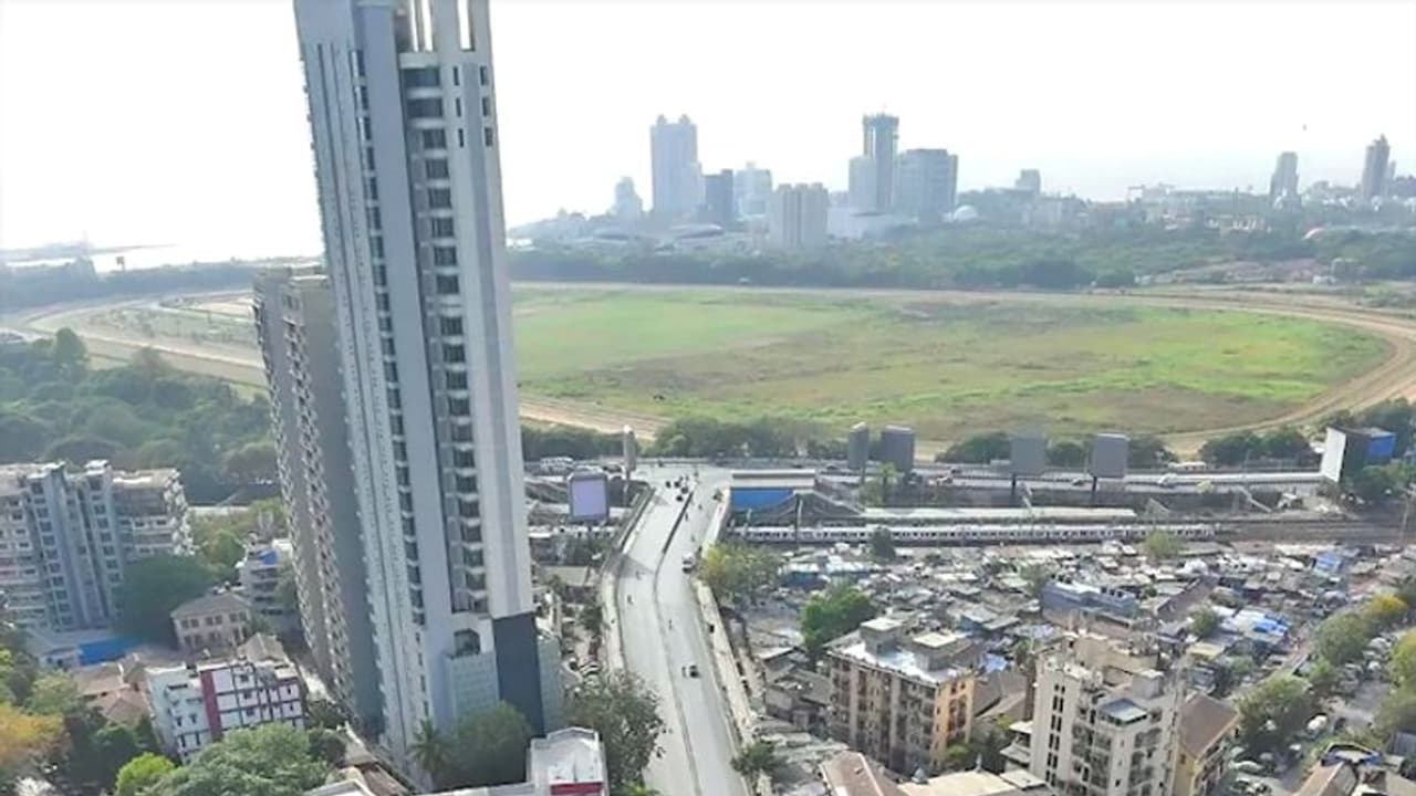 अपार्टमेंट में कोरोना: क्या एक फ्लोर से दूसरे फ्लोर पर फैल सकता है वायरस, जानें रिसर्च क्या कहती है? अपार्टमेंट में कोरोना: क्या एक फ्लोर से दूसरे फ्लोर पर फैल सकता है वायरस, जानें रिसर्च क्या कहती है?