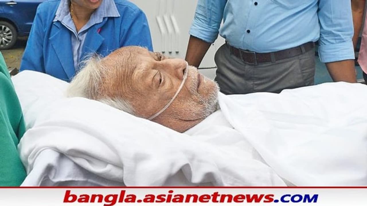 কোভিড+ve বুদ্ধদেব ভট্টাচার্য হাসপাতালে ভর্তি, তৈরি হয়েছে মেডিক্যাল বোর্ড কোভিড+ve বুদ্ধদেব ভট্টাচার্য হাসপাতালে ভর্তি, তৈরি হয়েছে মেডিক্যাল বোর্ড