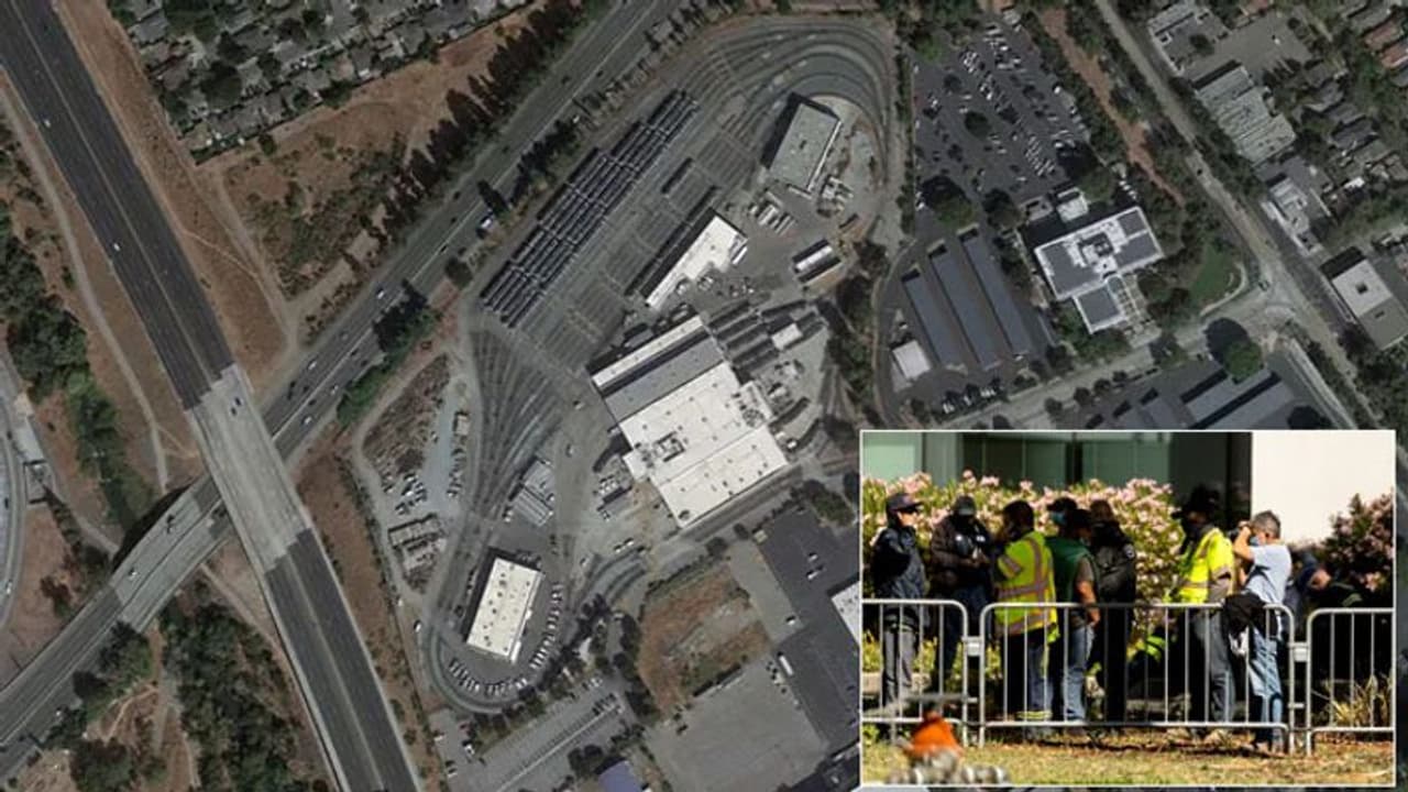 अमेरिका में अंधाधुंध फायरिंग से 8 लोगों की मौत, पुलिस ने शूटर को मार गिराया, पिछले महीने भी हुई थी ऐसी घटना अमेरिका में अंधाधुंध फायरिंग से 8 लोगों की मौत, पुलिस ने शूटर को मार गिराया, पिछले महीने भी हुई थी ऐसी घटना